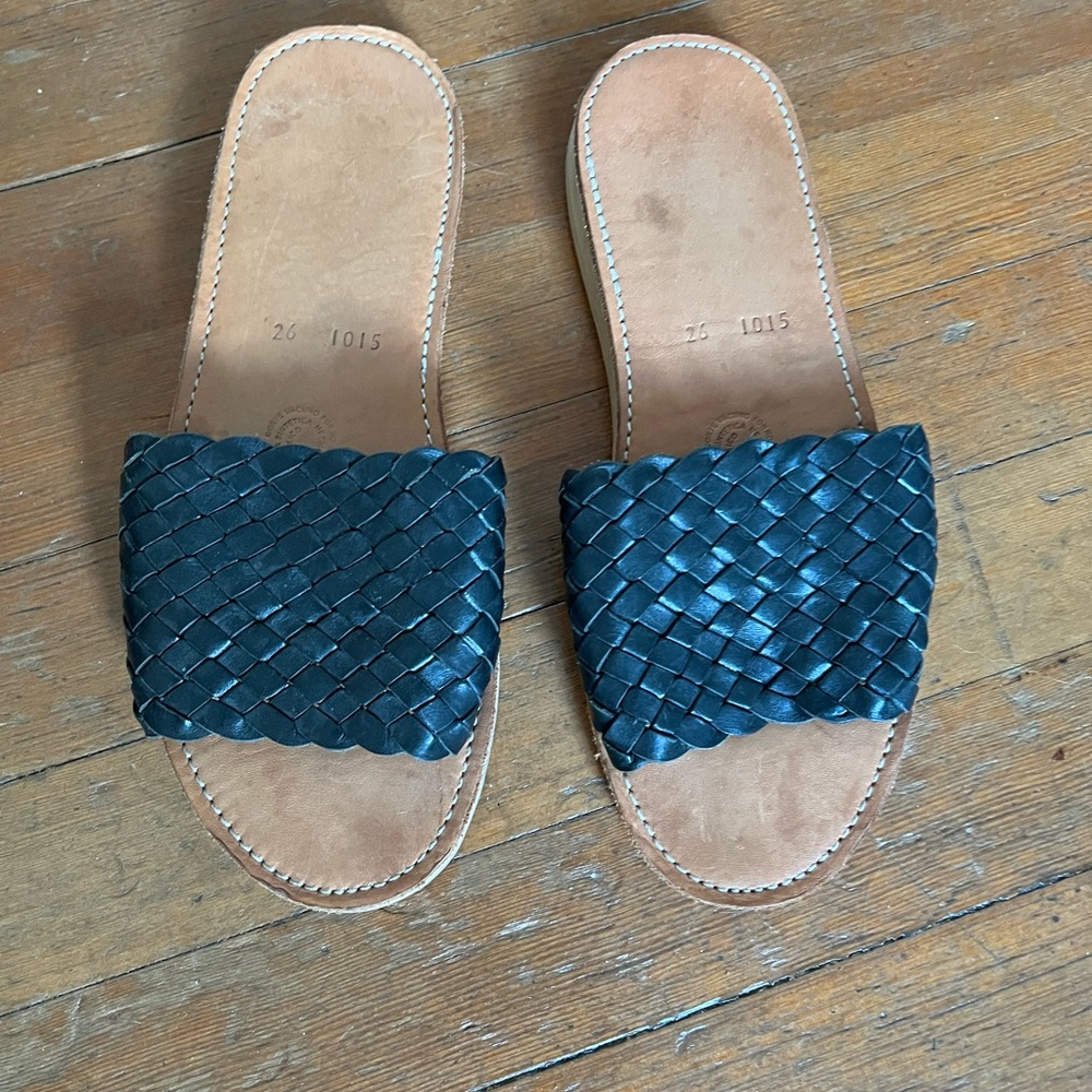 Leather woven slip on sandals size 8